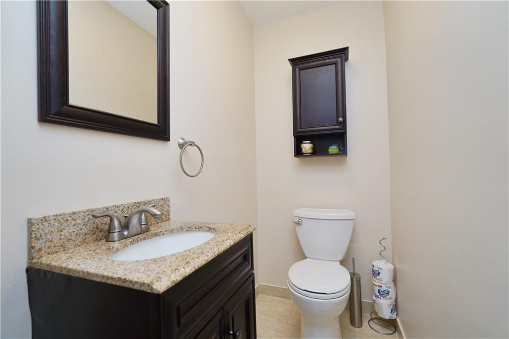 27 Sonia Court, Staten  Island, New York, 10309 image 13