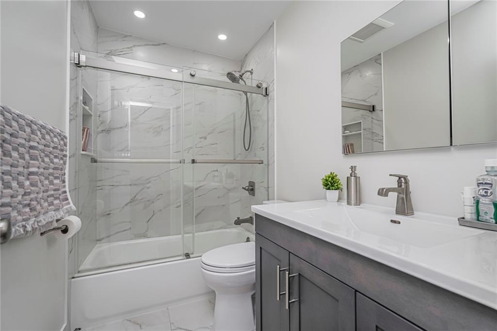 27 Sonia Court, Staten  Island, New York, 10309 image 17