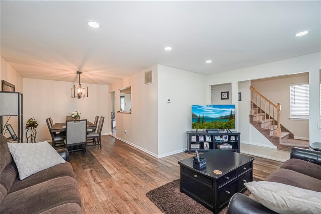 27 Sonia Court Image 5
