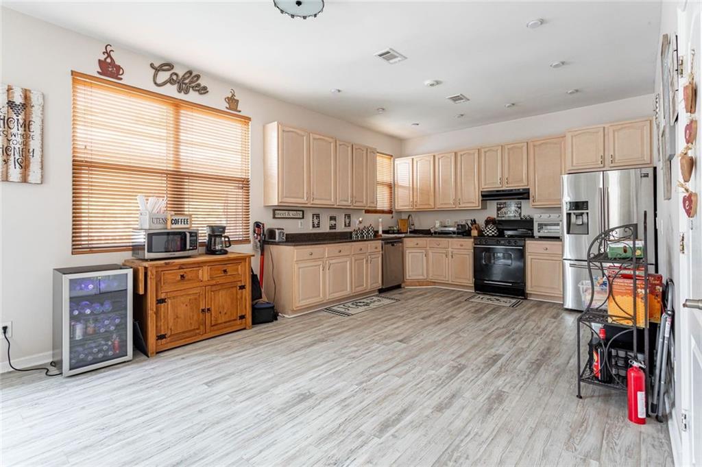 992 Huguenot Avenue, Staten  Island, New York, 10312 image 13