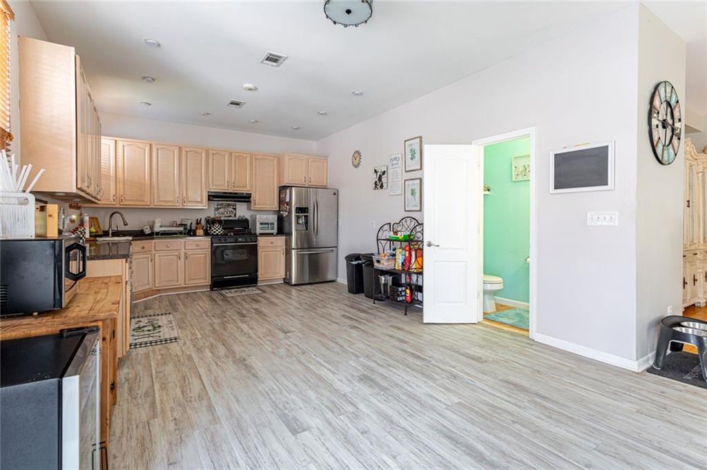 992 Huguenot Avenue, Staten  Island, New York, 10312 image 15
