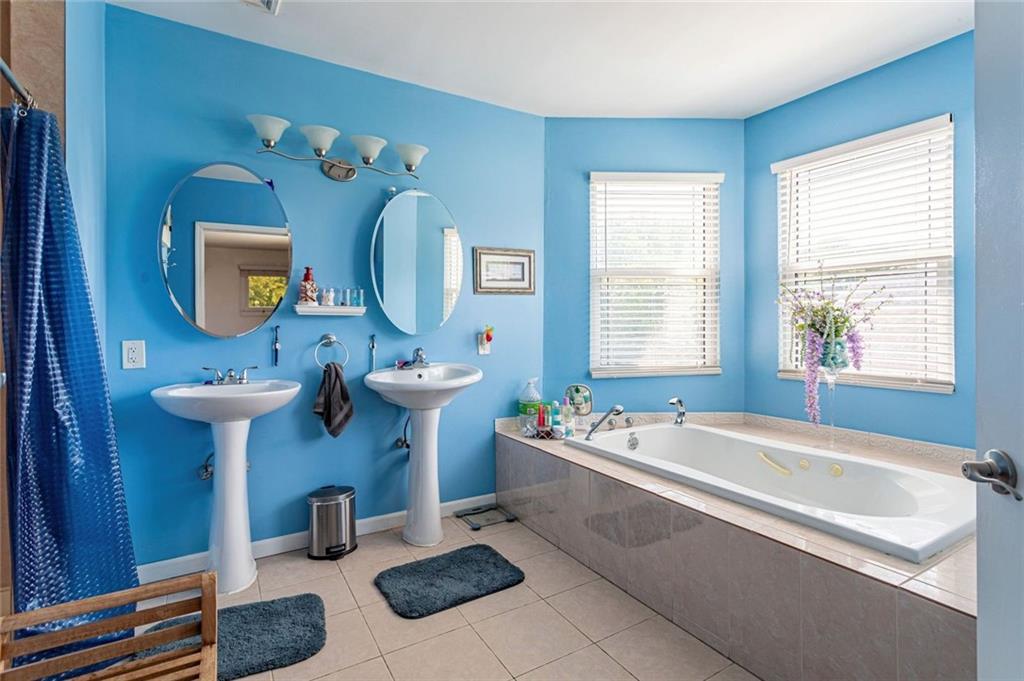 992 Huguenot Avenue, Staten  Island, New York, 10312 image 21