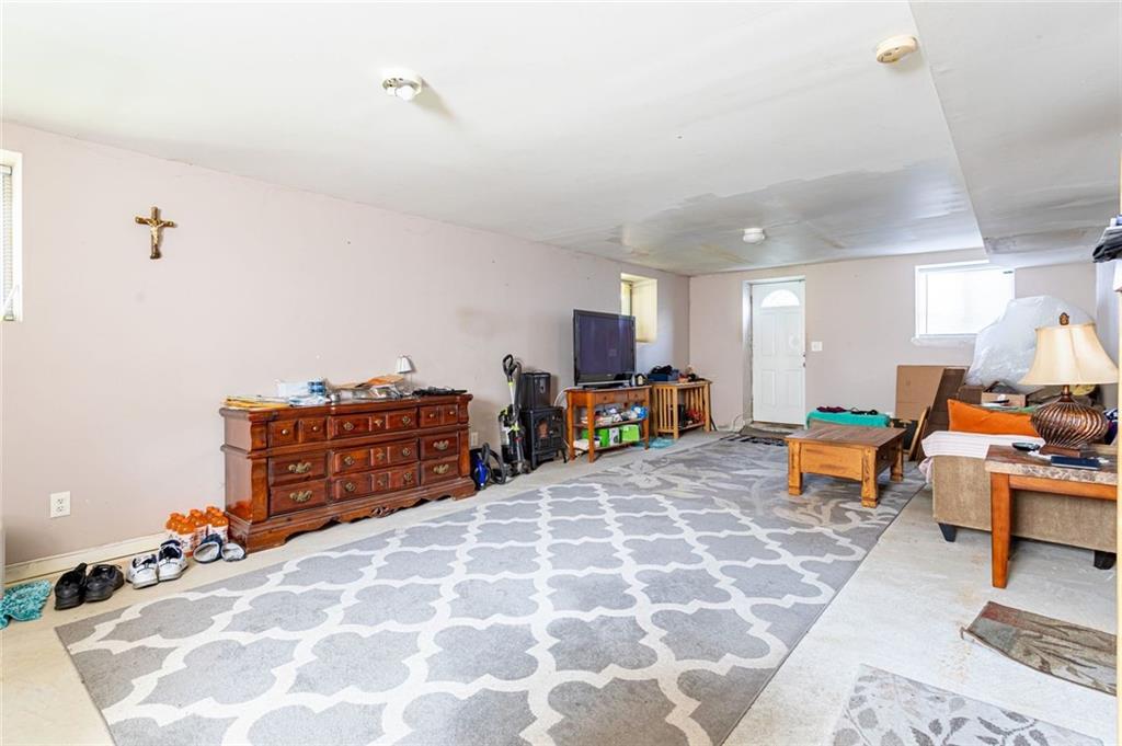 992 Huguenot Avenue, Staten  Island, New York, 10312 image 30