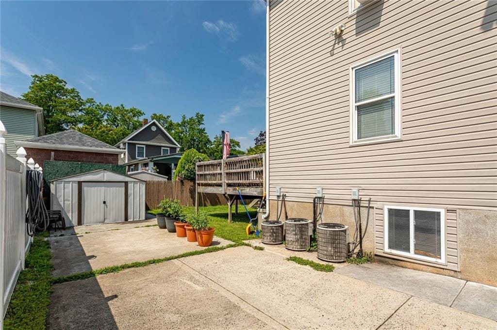 992 Huguenot Avenue, Staten  Island, New York, 10312 image 46