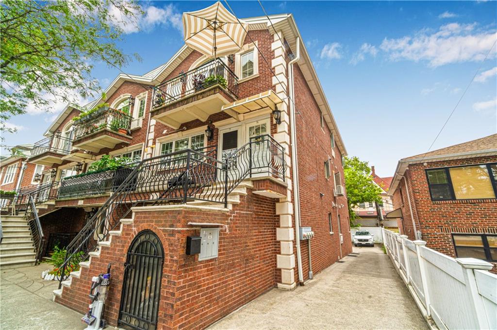 57 Bay 31st Street 3A Image 1