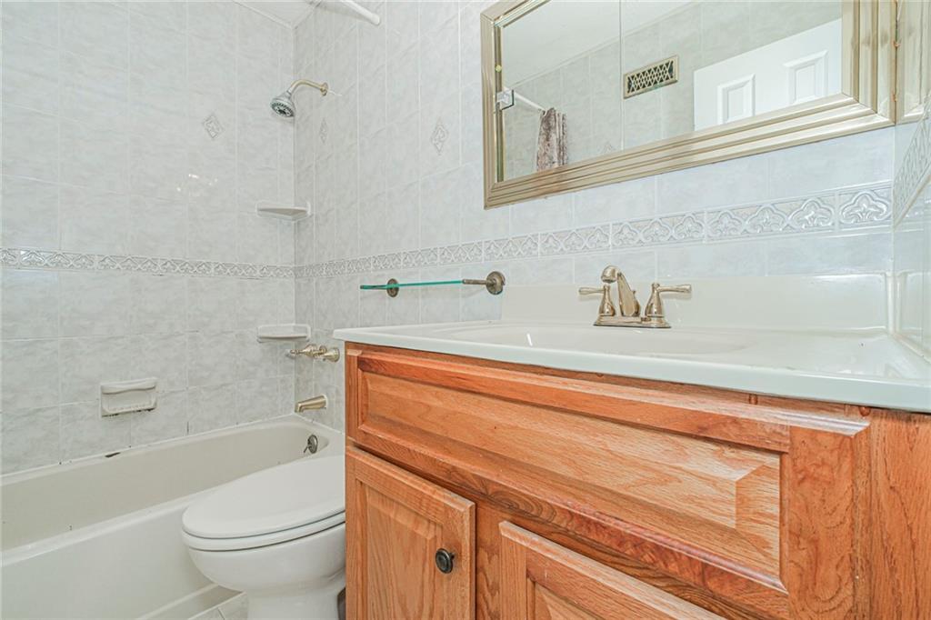 525 Correll Avenue, Staten  Island, New York, 10309 image 25