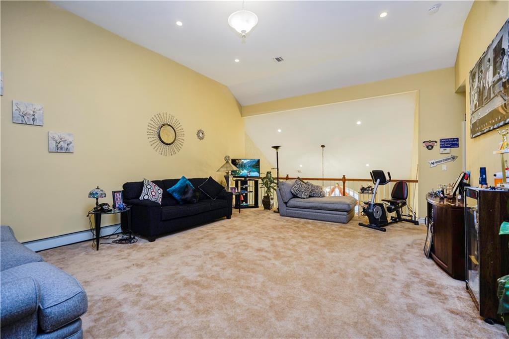 53 Topside Lane, Staten  Island, New York, 10309 image 27