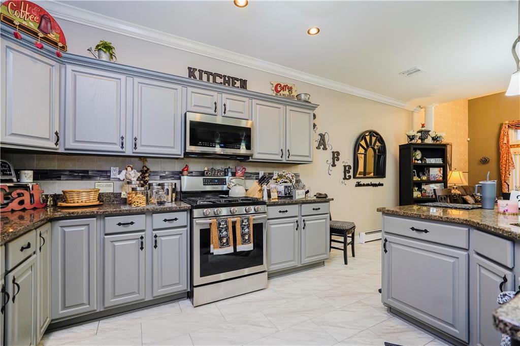 53 Topside Lane, Staten  Island, New York, 10309 image 7