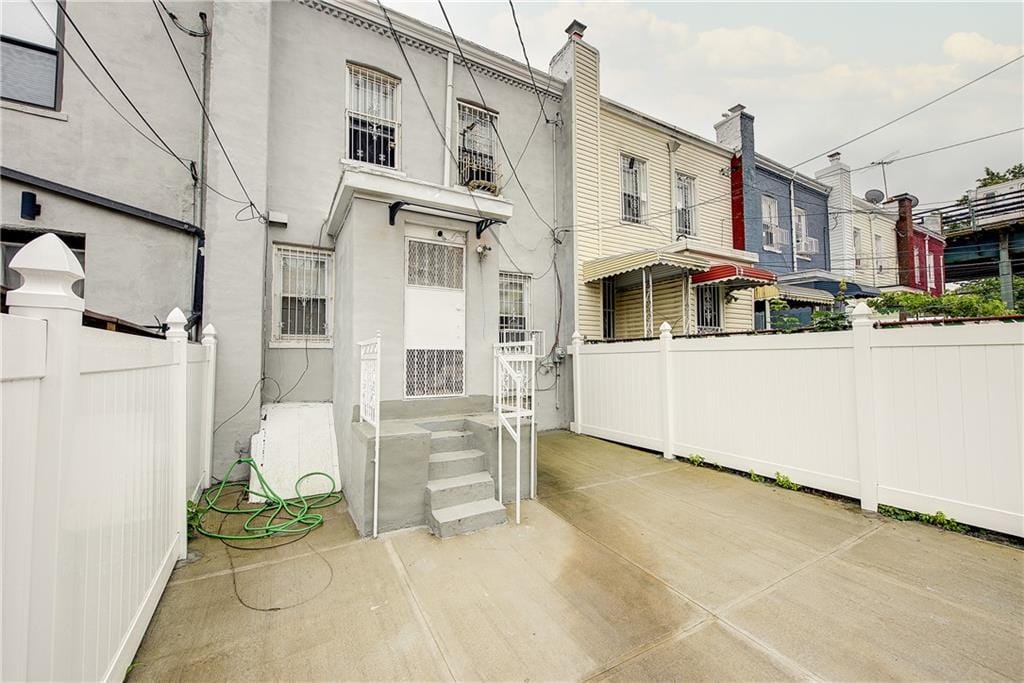 9 Adler Place, Brooklyn, New York, 11208 image 18