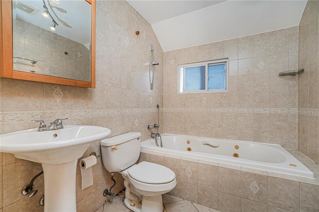 30 Oceanic Avenue, Staten  Island, New York, 10312 image 15