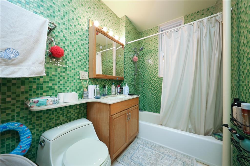 2391 East 3rd Street, Brooklyn, New York, 11223 image 25