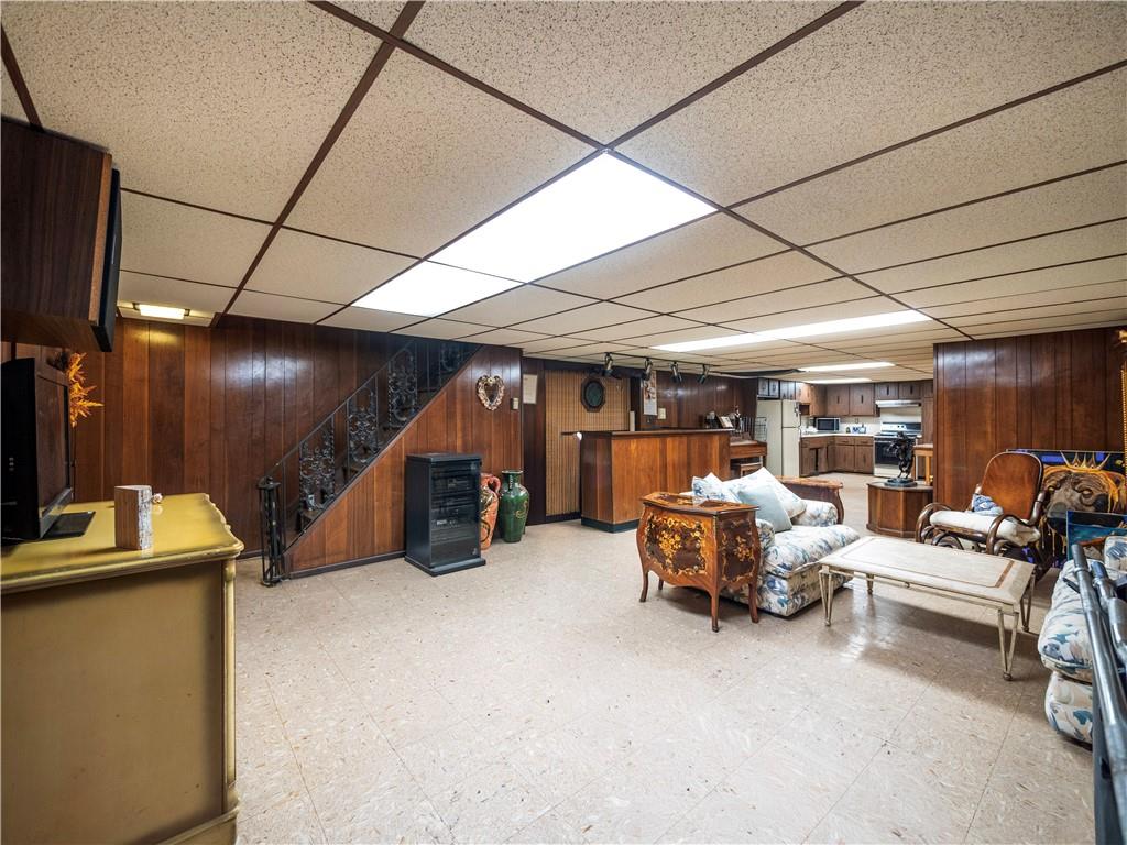 1325 Dahill Road, Brooklyn, New York, 11204 image 21