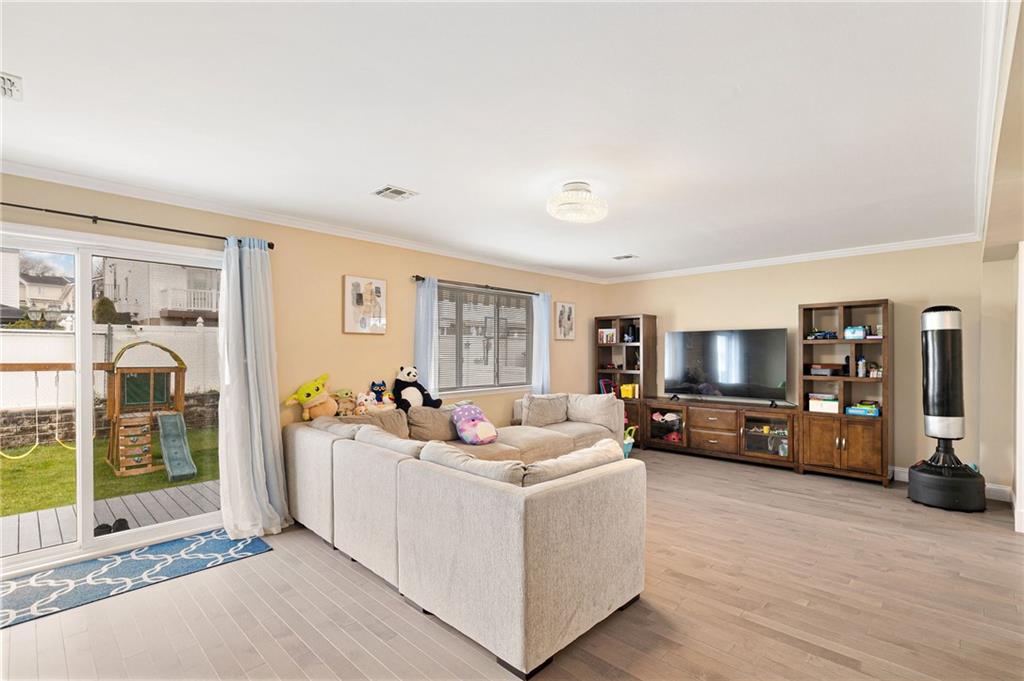 62 Dexter Avenue, Staten  Island, New York, 10309 image 15