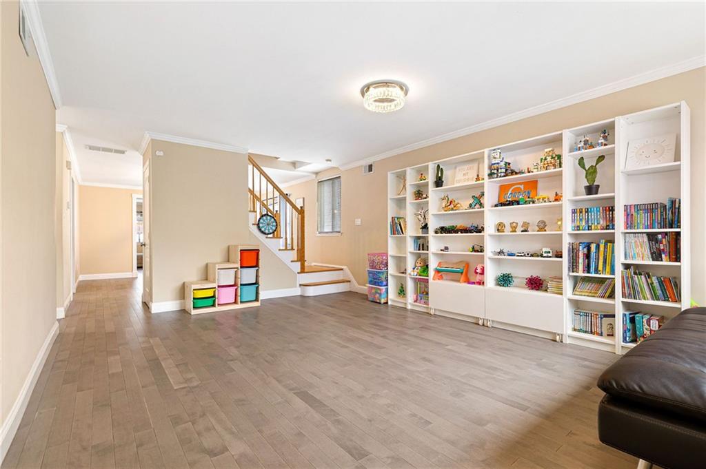 62 Dexter Avenue, Staten  Island, New York, 10309 image 8