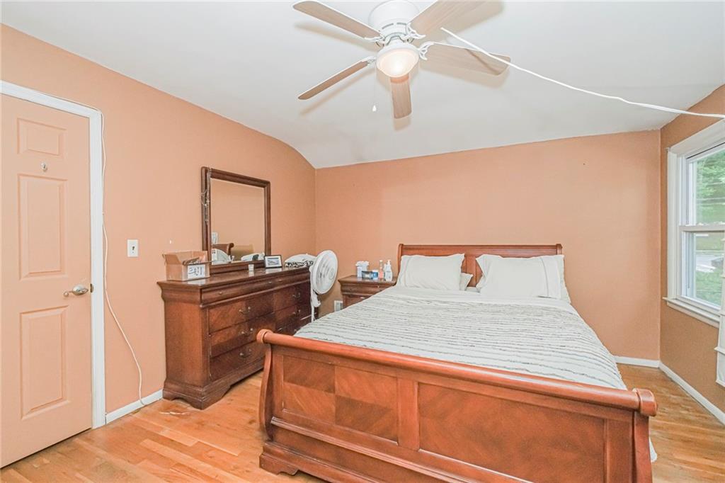 12 Benton Court, Staten  Island, New York, 10306 image 17