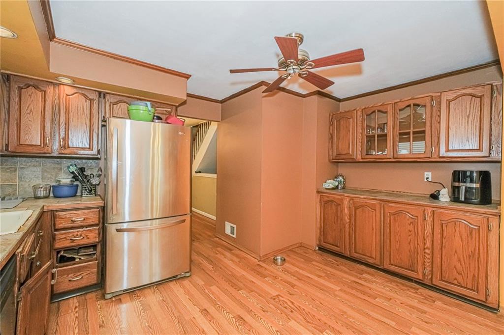 12 Benton Court, Staten  Island, New York, 10306 image 9