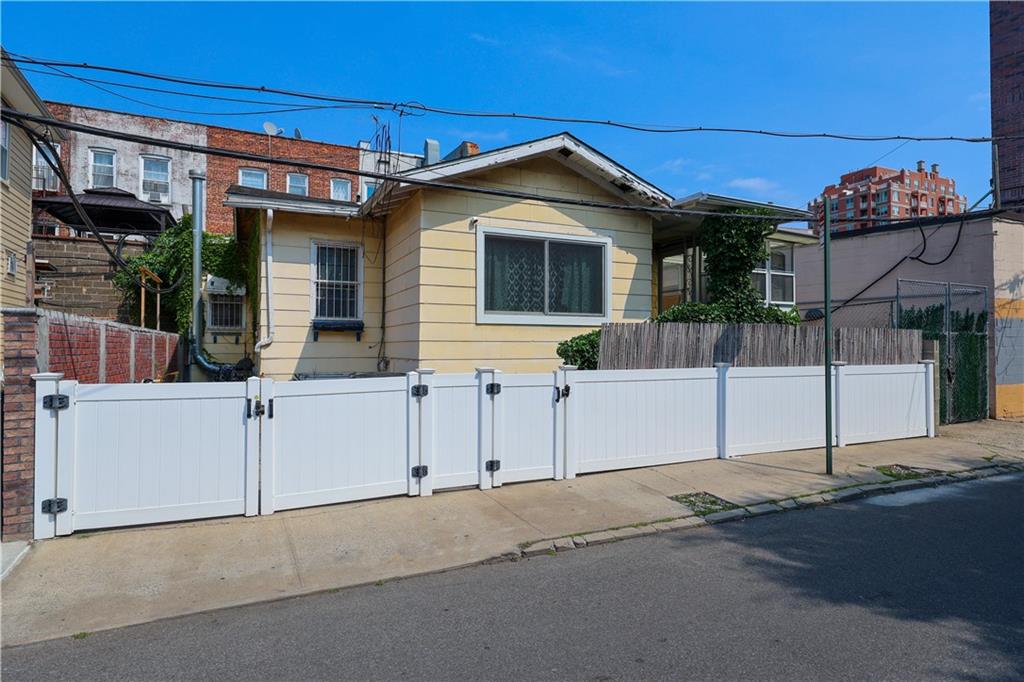 3057 Brighton 8th Street Image 1