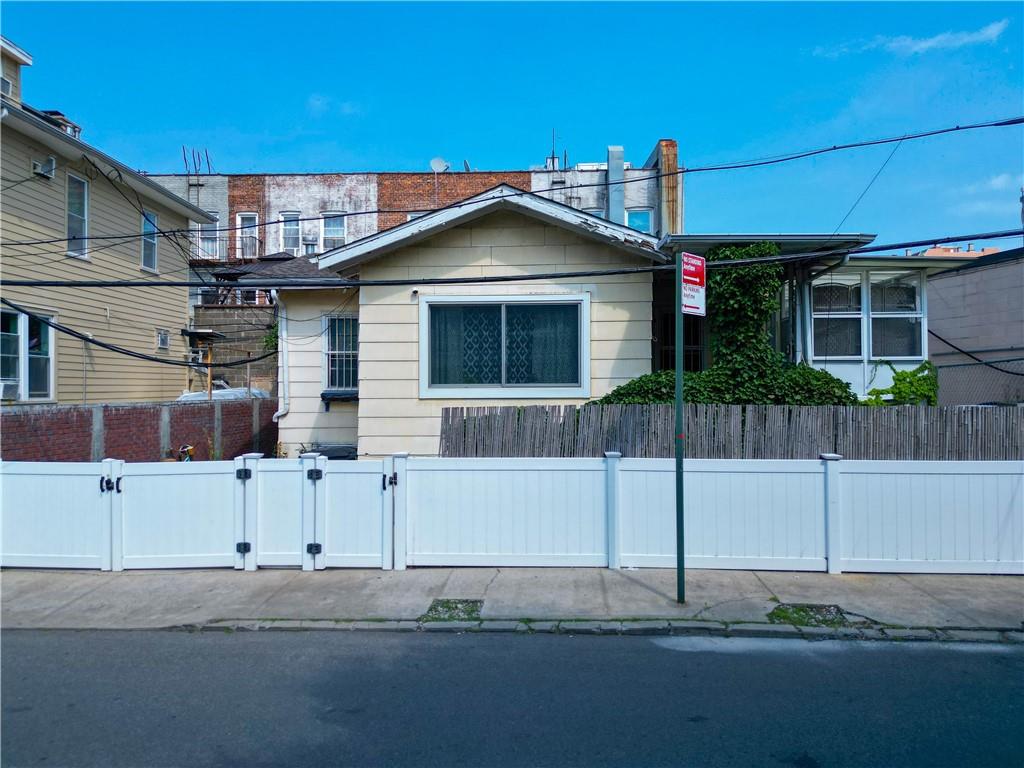 3057 Brighton 8th Street Image 3