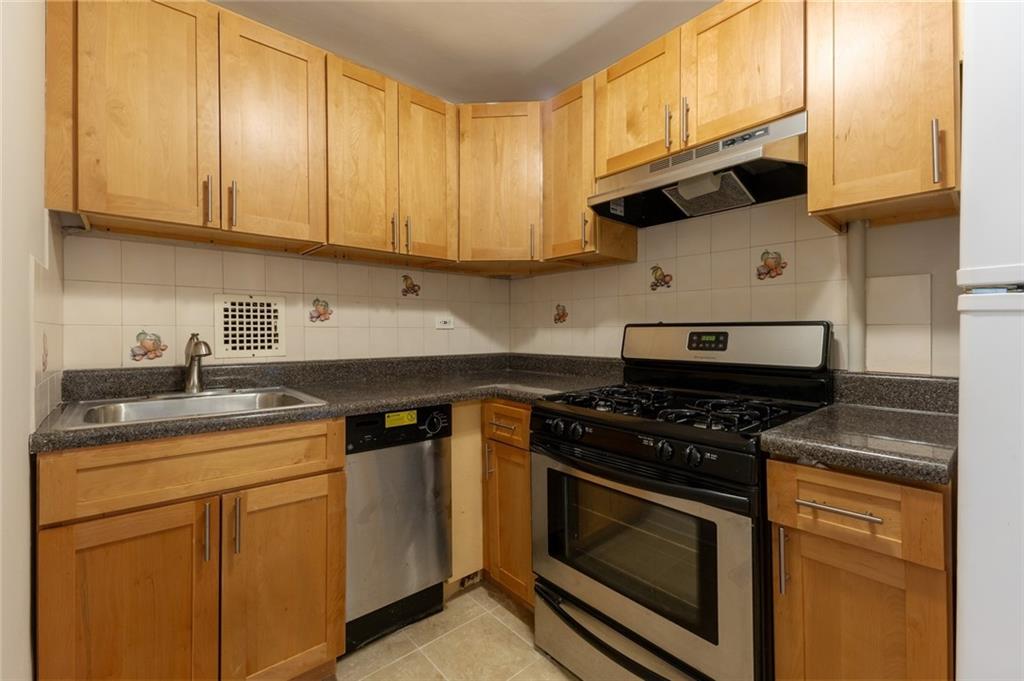 1275 East 51st Street 3H, Brooklyn, New York, 11234 image 12