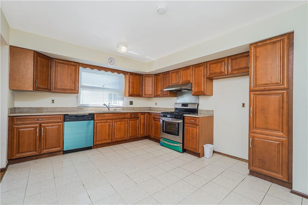 306 Todt Hill Road, Staten  Island, New York, 10314 image 19