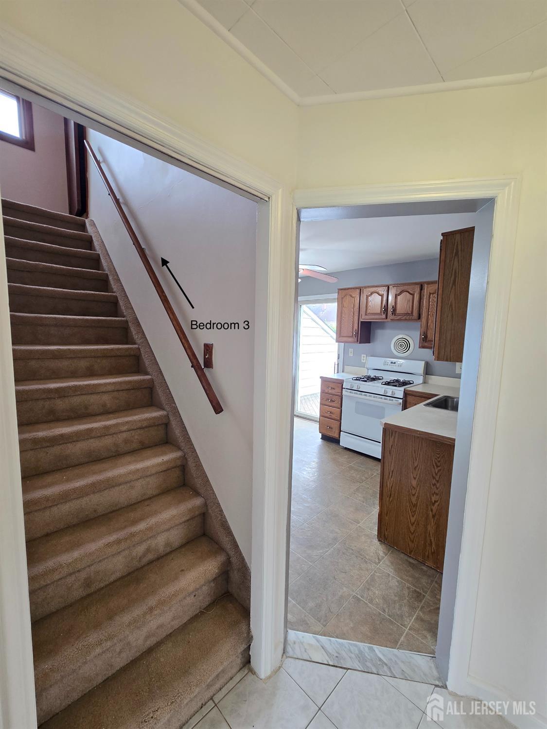 189 Old Post Road, Edison, NJ, 08817 image 15