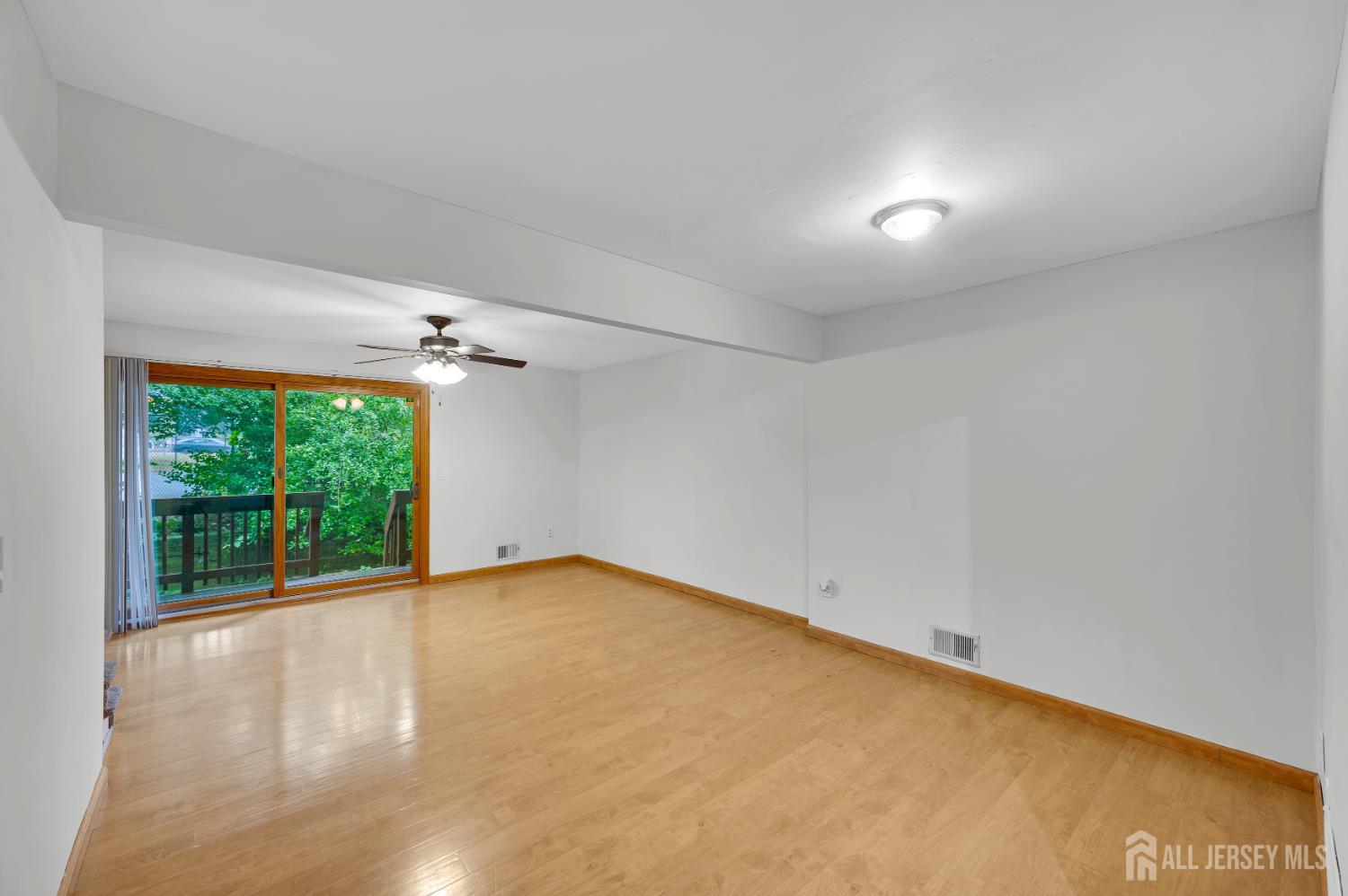 48 Ellen Heath Drive, Old Bridge, NJ, 07747 image 15