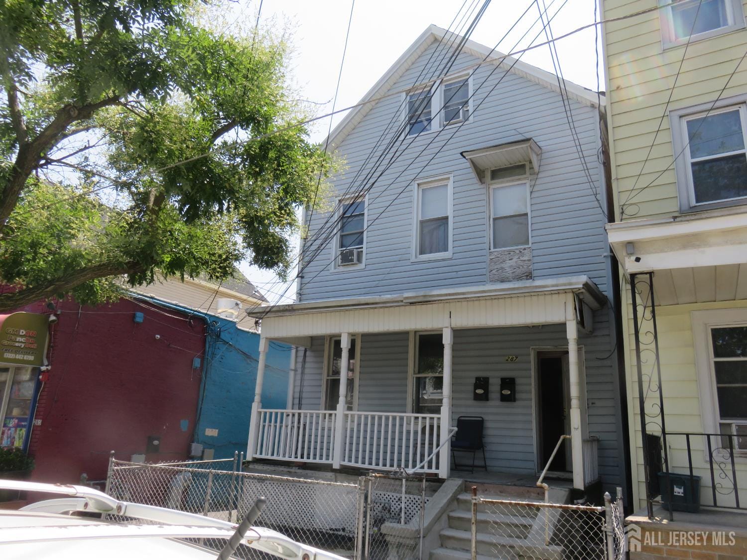 287 Washington Street Image 1