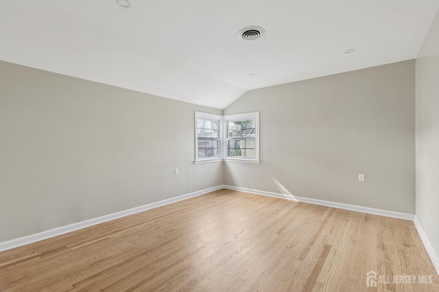 26 Fillmore Avenue, Carteret, NJ, 07008 image 18