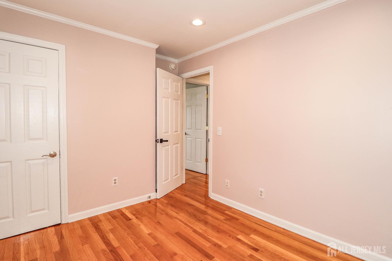 70 Lancaster Road, Colonia, NJ, 07067 image 18