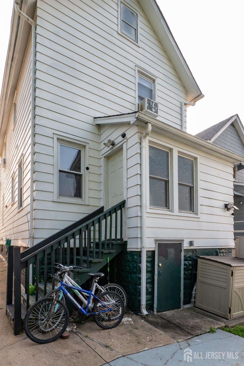 241 Walnut Street, South Amboy, NJ, 08879 image 31