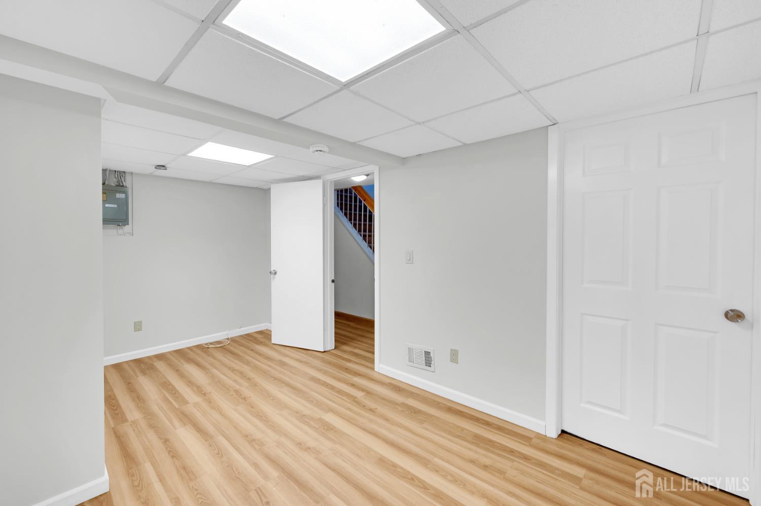 48 Ellen Heath Drive, Old Bridge, NJ, 07747 image 7