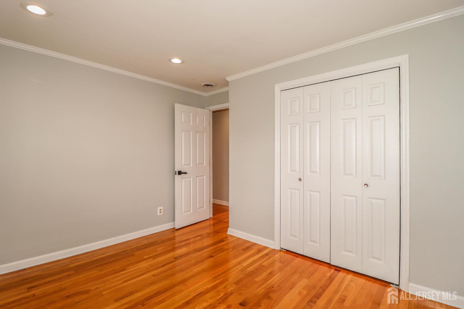 70 Lancaster Road, Colonia, NJ, 07067 image 15