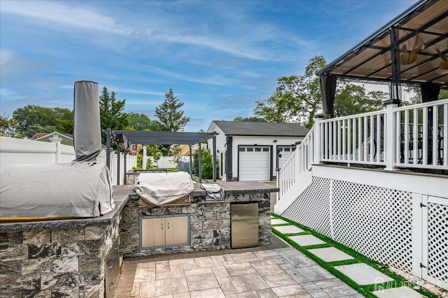 68 Dewey Avenue, Middlesex, NJ, 07067 image 37