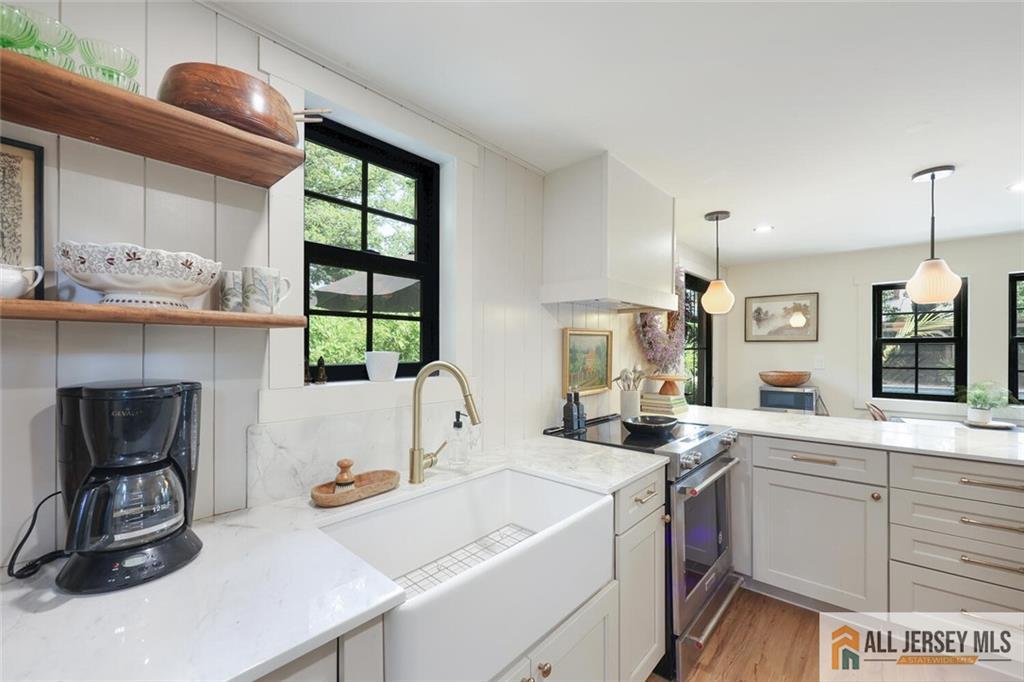891 Main Street, Fords, NJ, 08863 image 38