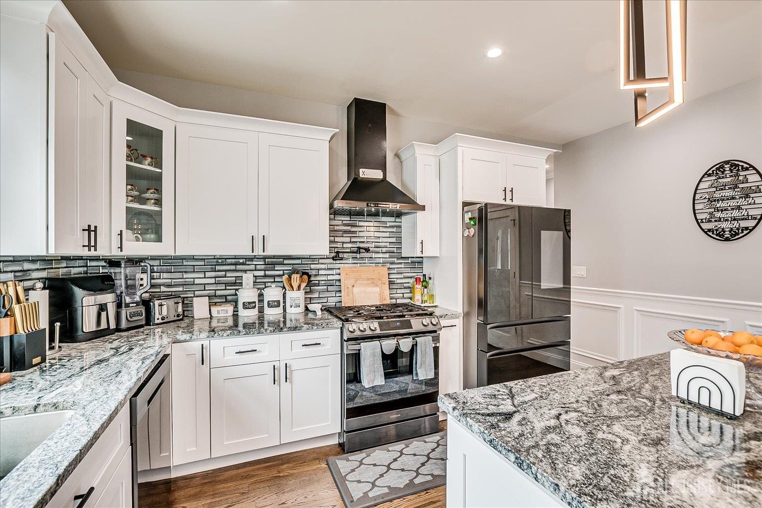 68 Dewey Avenue, Middlesex, NJ, 07067 image 38