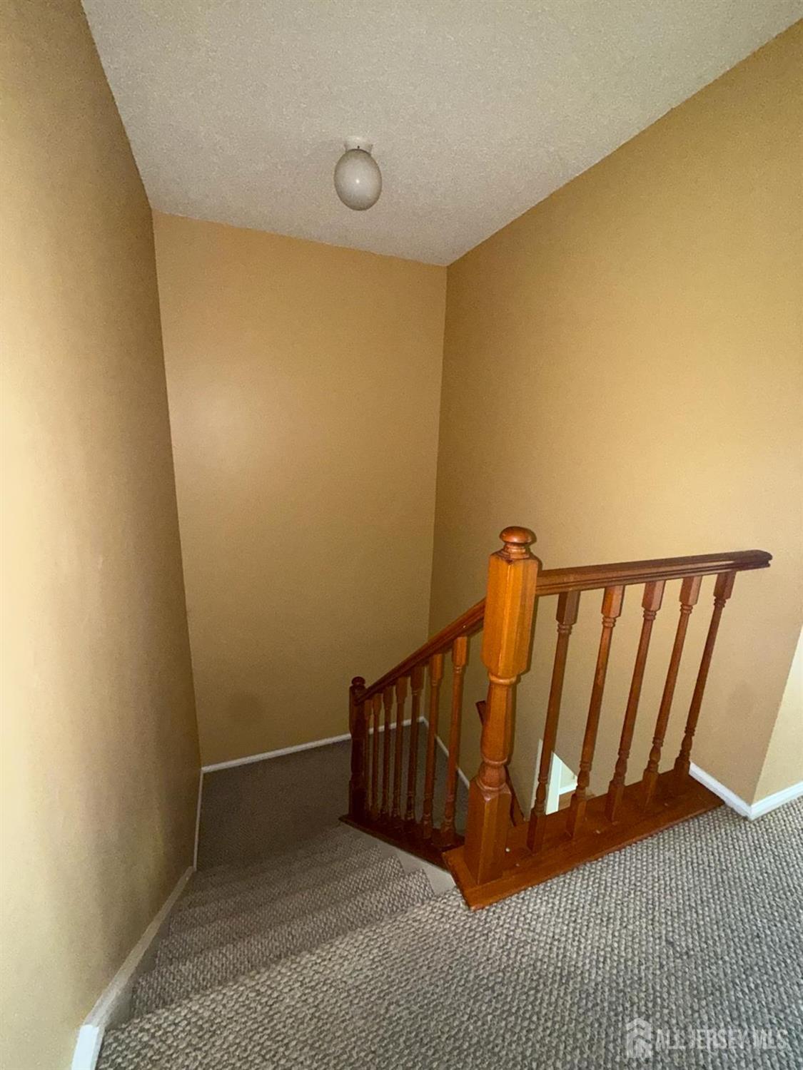 131 Albury Way, North Brunswick, NJ, 08902 image 9