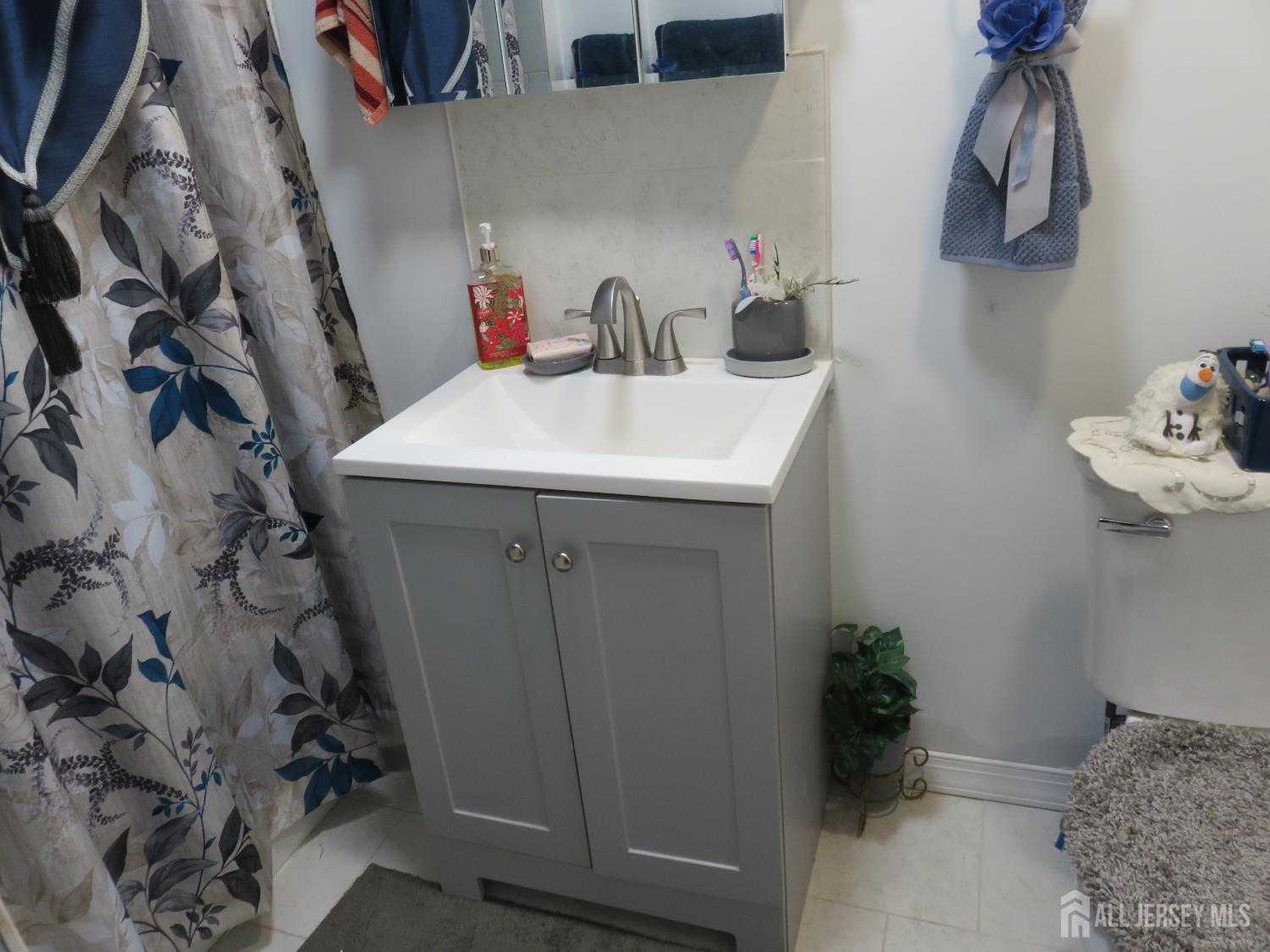 287 Washington Street, Perth Amboy, NJ, 08861 image 9