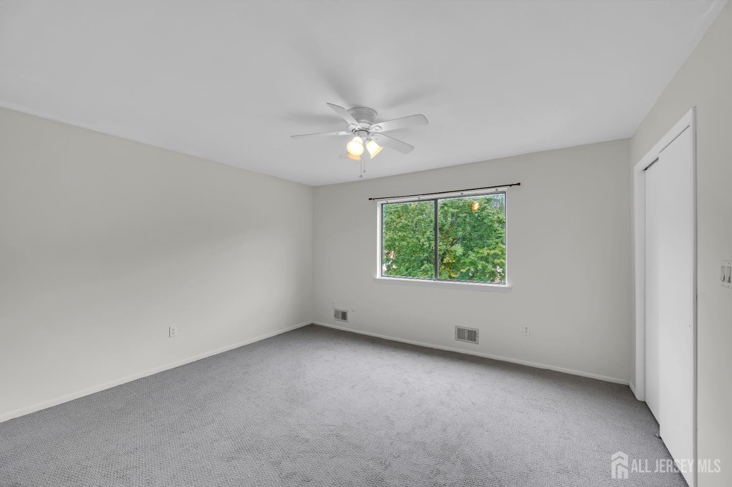 48 Ellen Heath Drive, Old Bridge, NJ, 07747 image 17