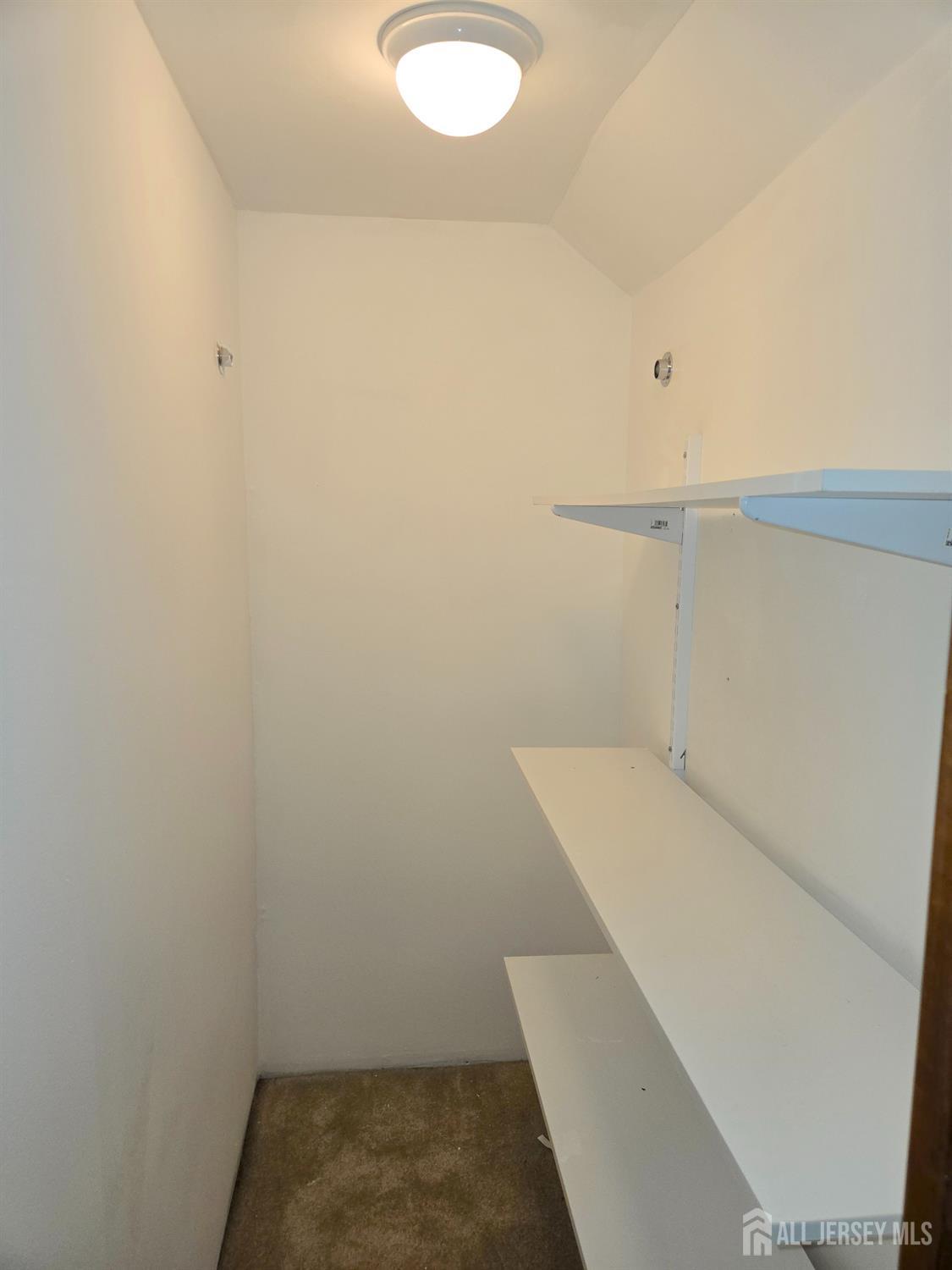 189 Old Post Road, Edison, NJ, 08817 image 29