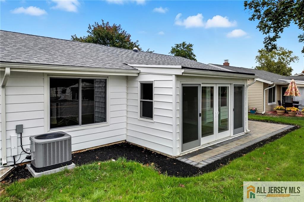 172 Warren Road 172A, Monroe, NJ, 08831 image 24