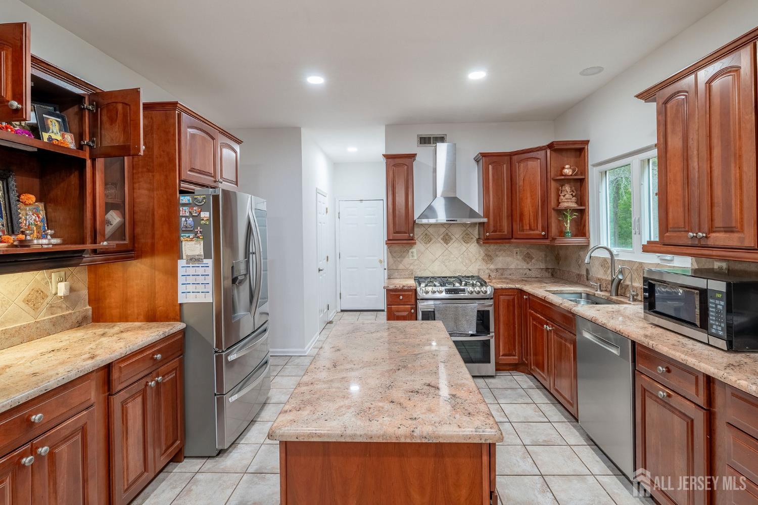 9 Stirrup Way, Franklin, NJ, 08540 image 16