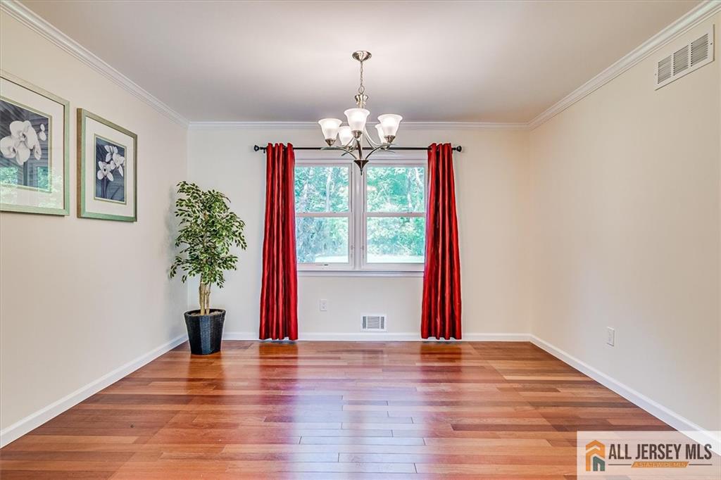 5 Queens Road, East Brunswick, NJ, 08816 image 18