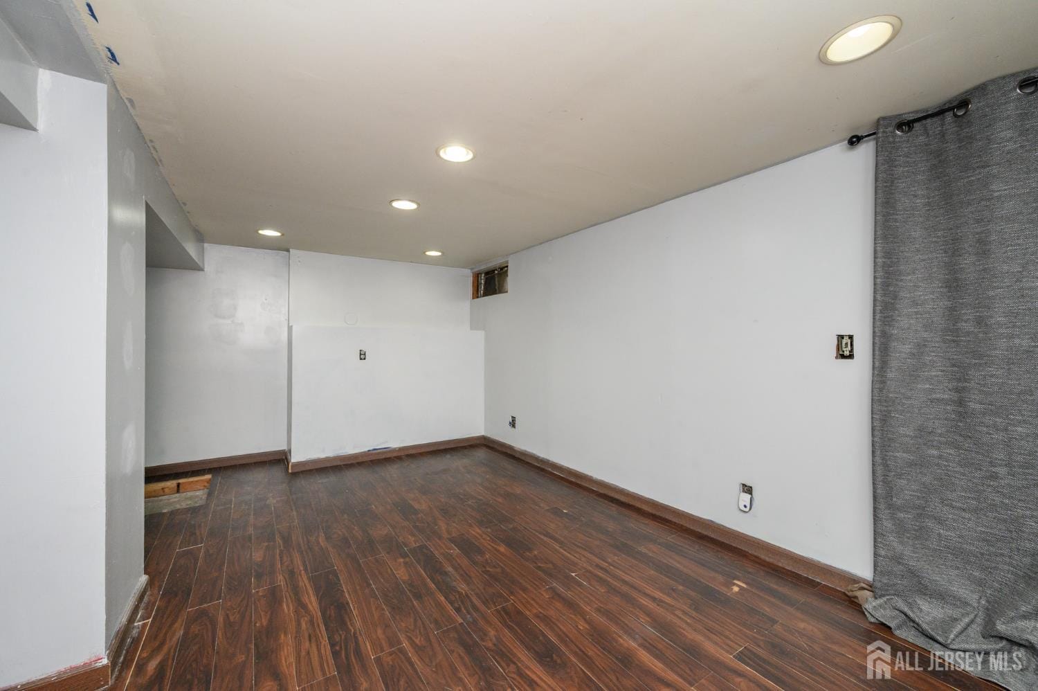 212 Echo Avenue, Edison, NJ, 08837 image 33