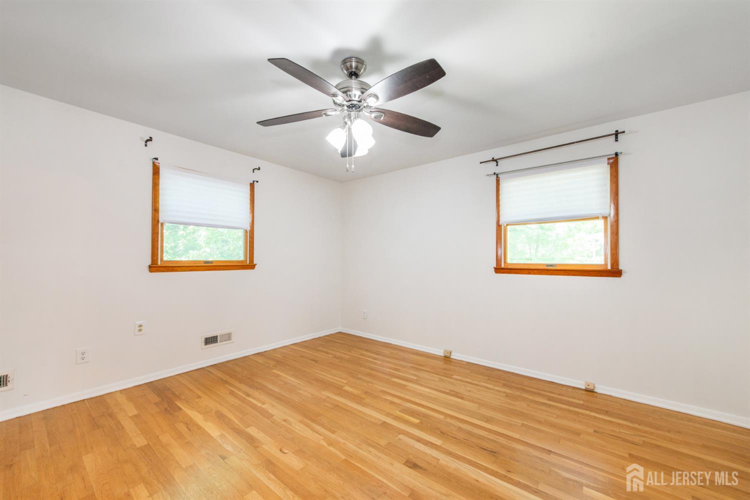 5 Sandalwood Drive, East Brunswick, NJ, 08816 image 23