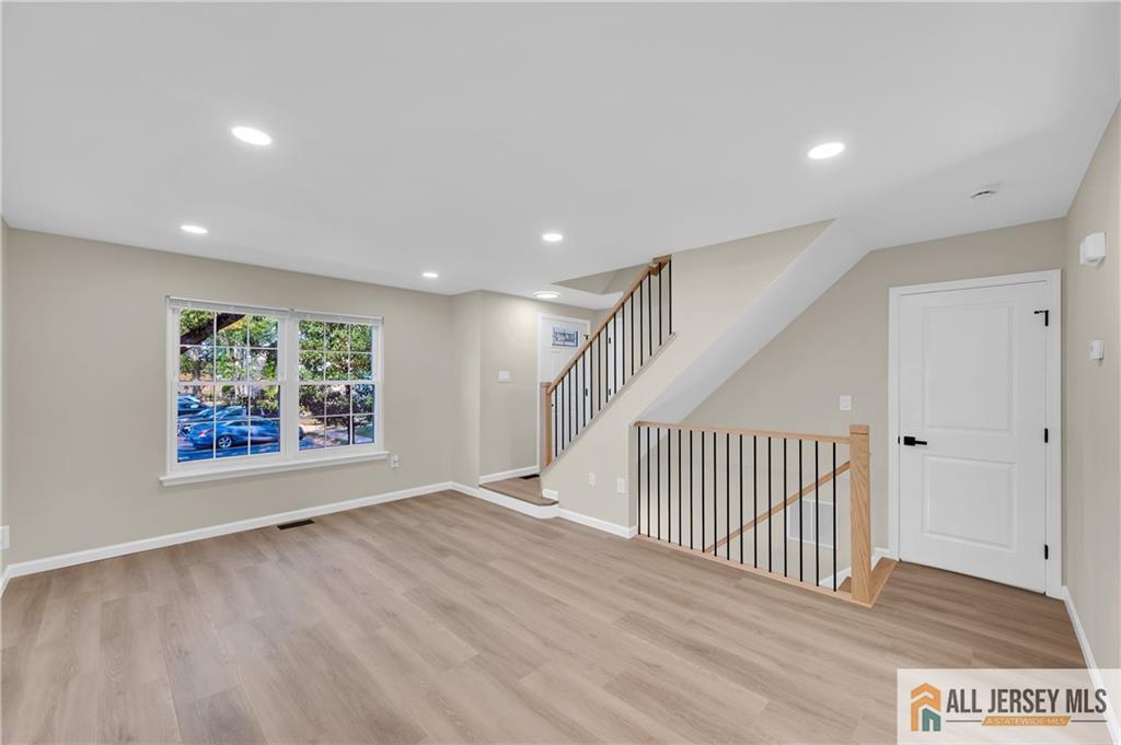 18 Delikat Lane, Sayreville, NJ, 08872 image 7