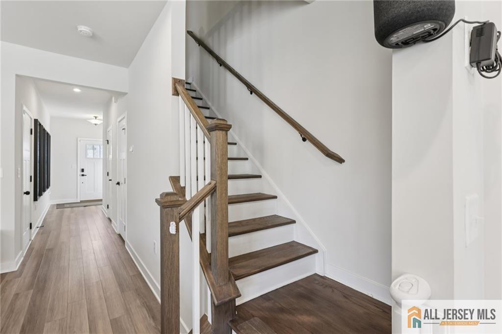 10 Athens Way, Aberdeen, NJ, 07721 image 20
