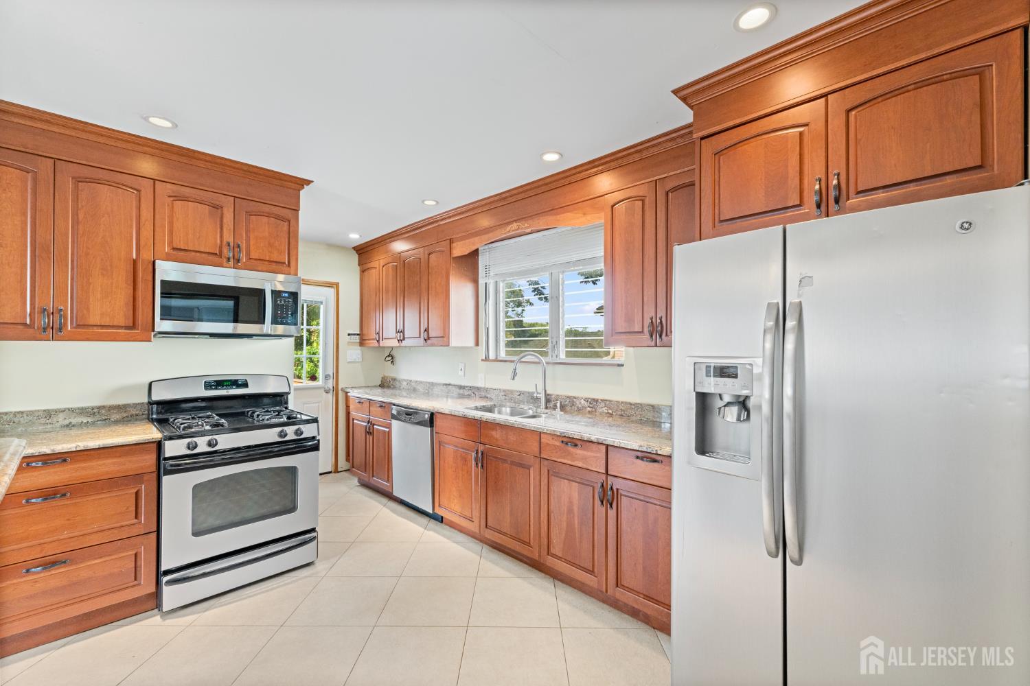 742 Dunellen Avenue, Dunellen, NJ, 08812 image 25