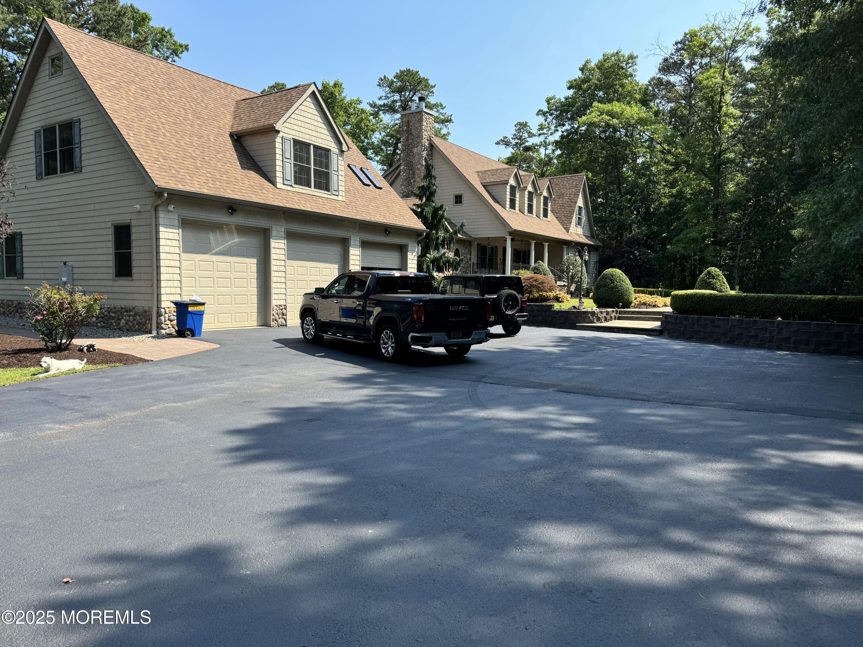 10 Newhardt Place Image 3