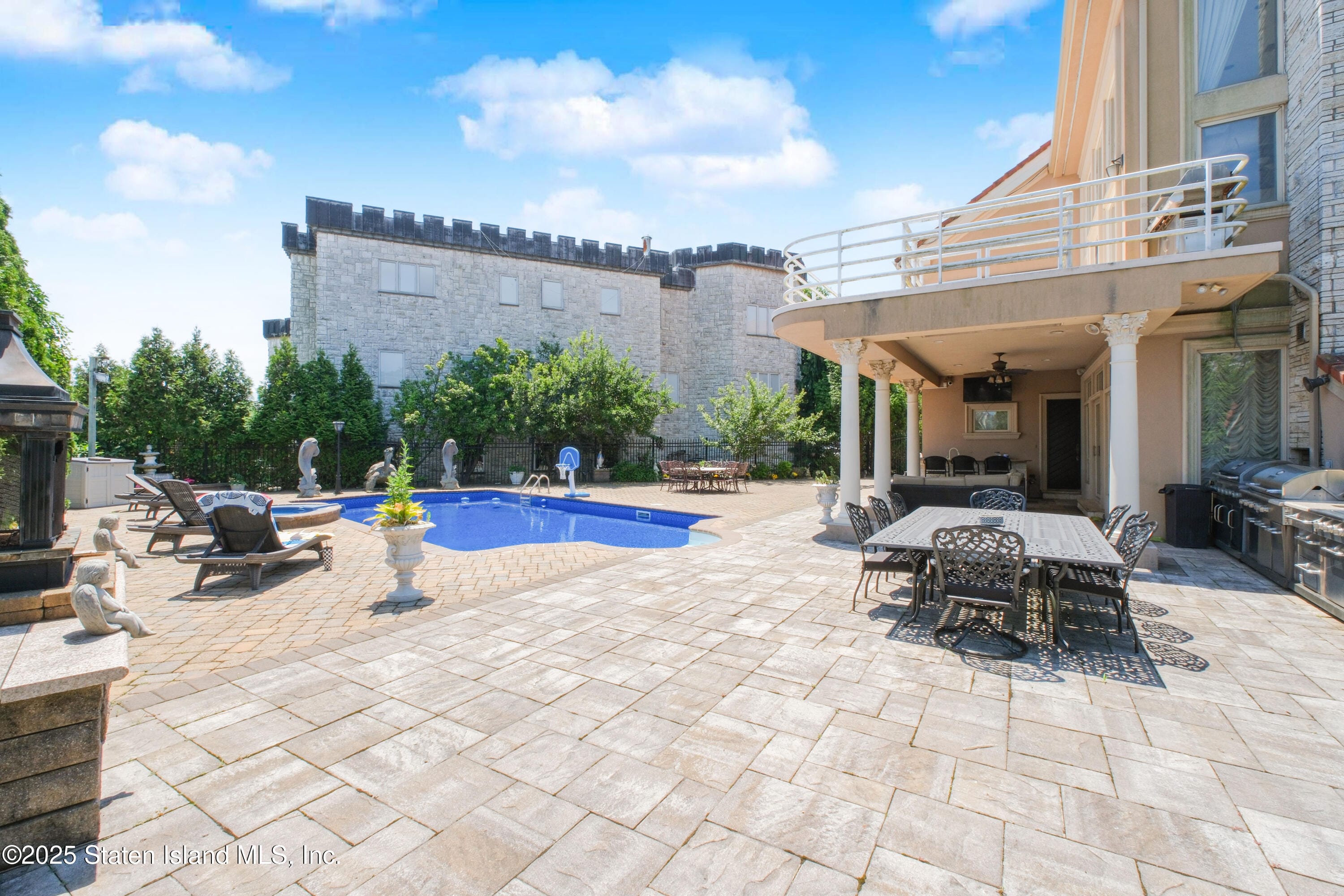 545 Arbutus Avenue, Staten Island, NY, 10312 image 51