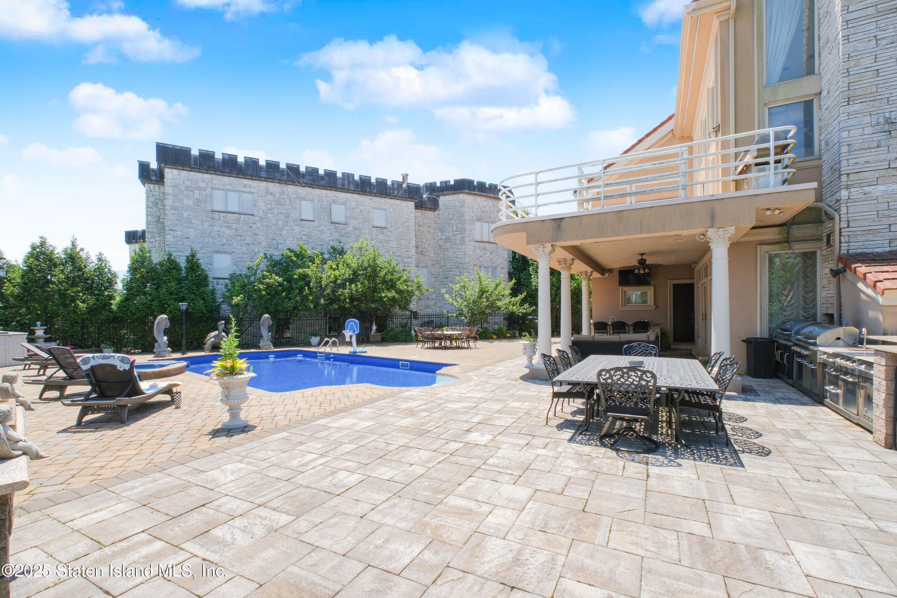 545 Arbutus Avenue, Staten Island, NY, 10312 image 52